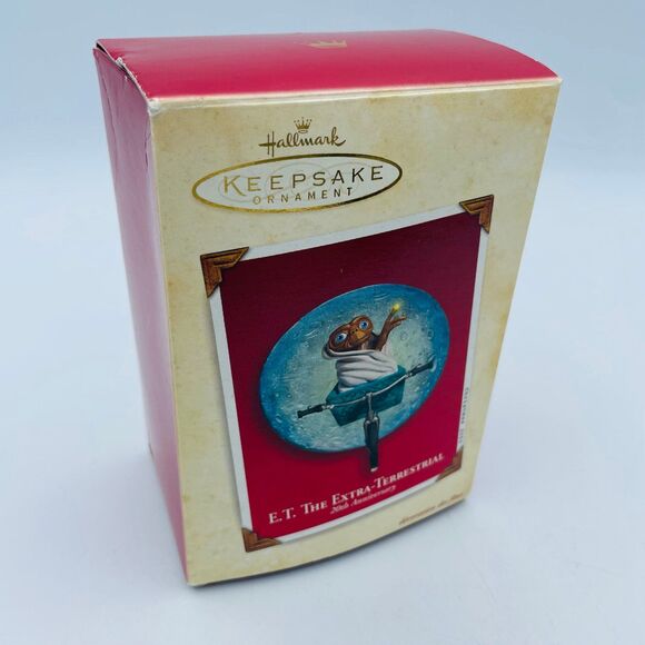 Hallmark Keepsake ET E.T. Extra Terrestrial 20th Anniversary Christmas Ornament - Picture 9 of 9